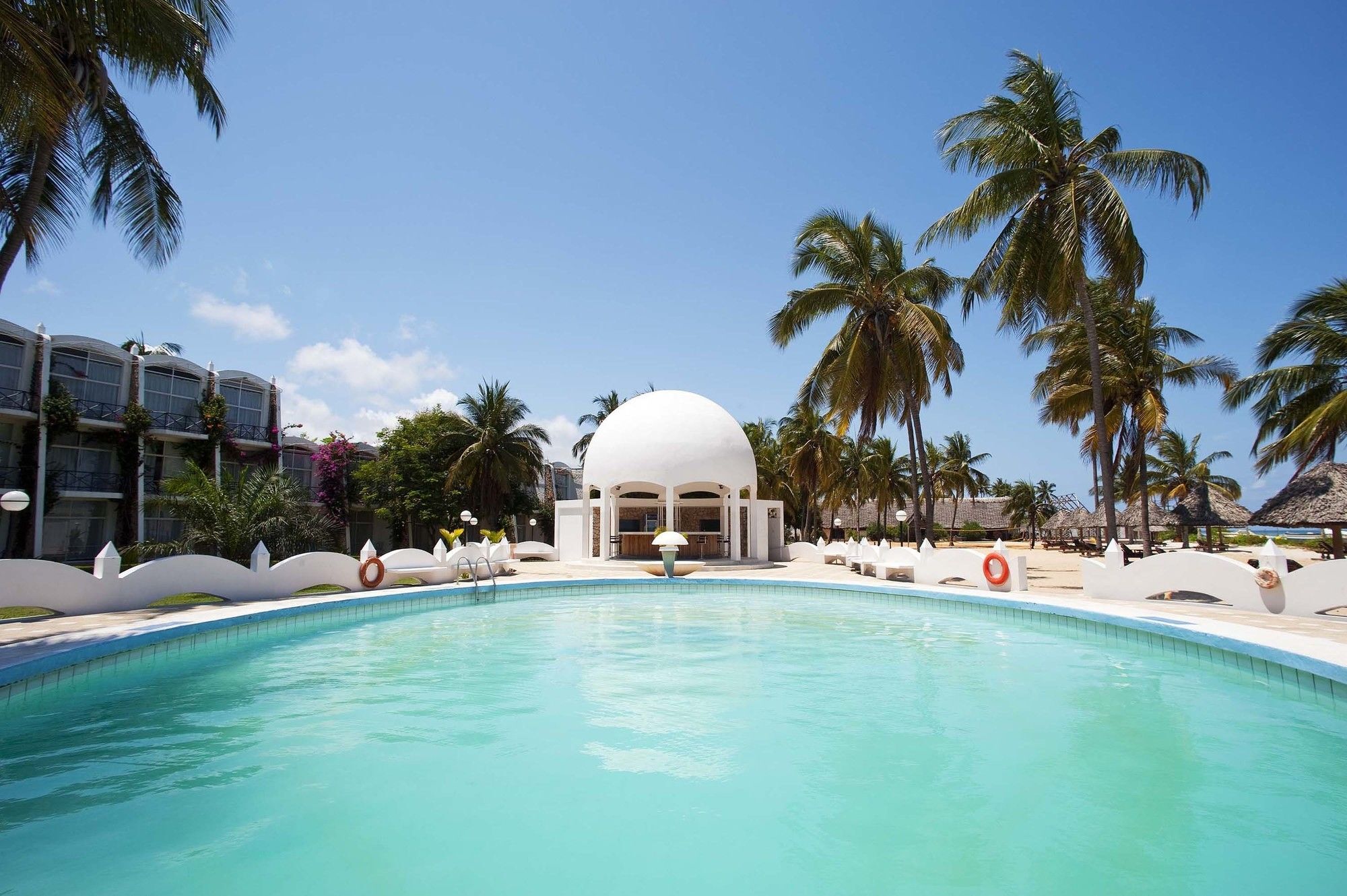 Kunduchi Beach Hotel & Resort Dar es Salaam Exterior photo