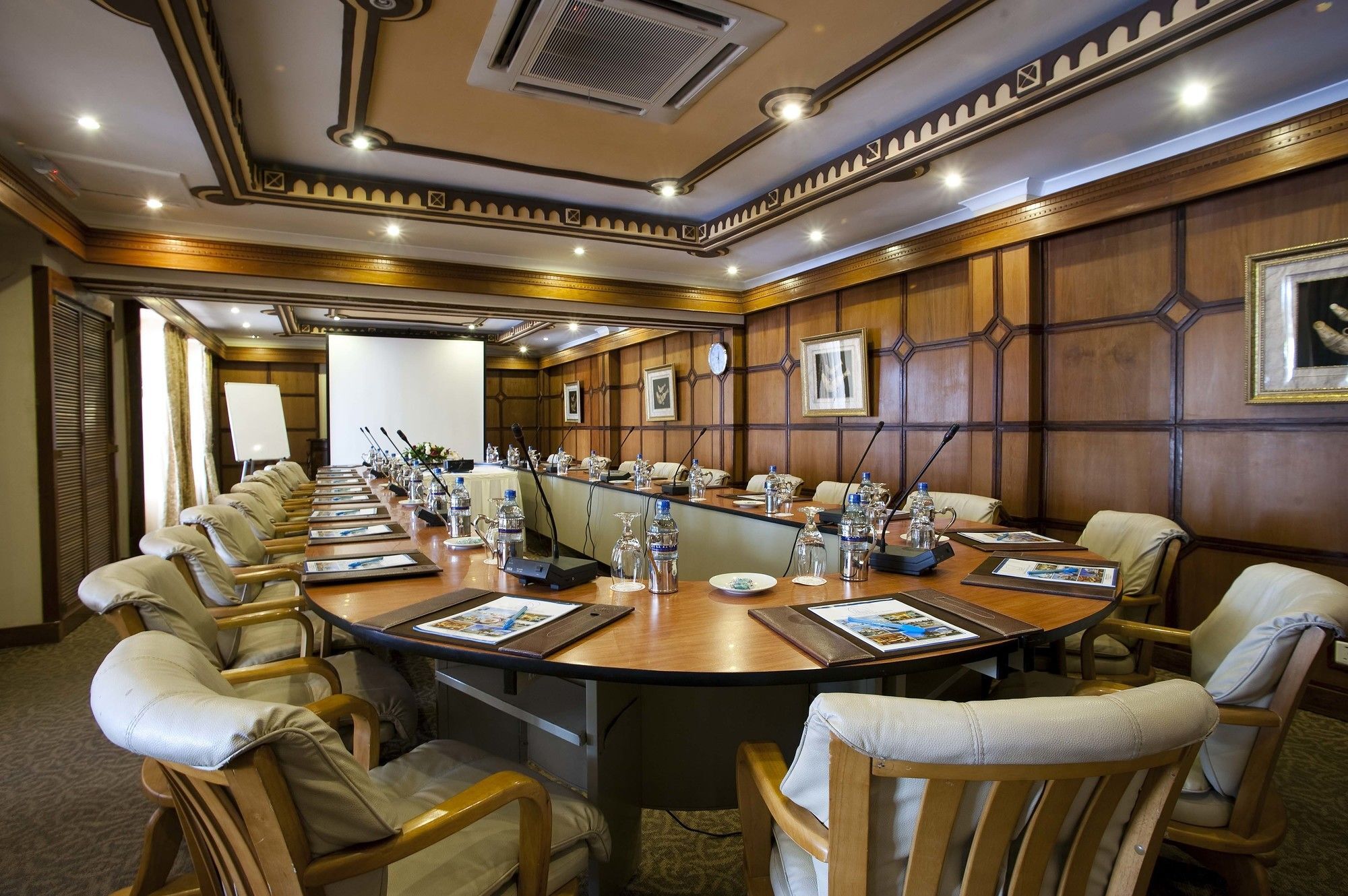 Kunduchi Beach Hotel & Resort Dar es Salaam Exterior photo