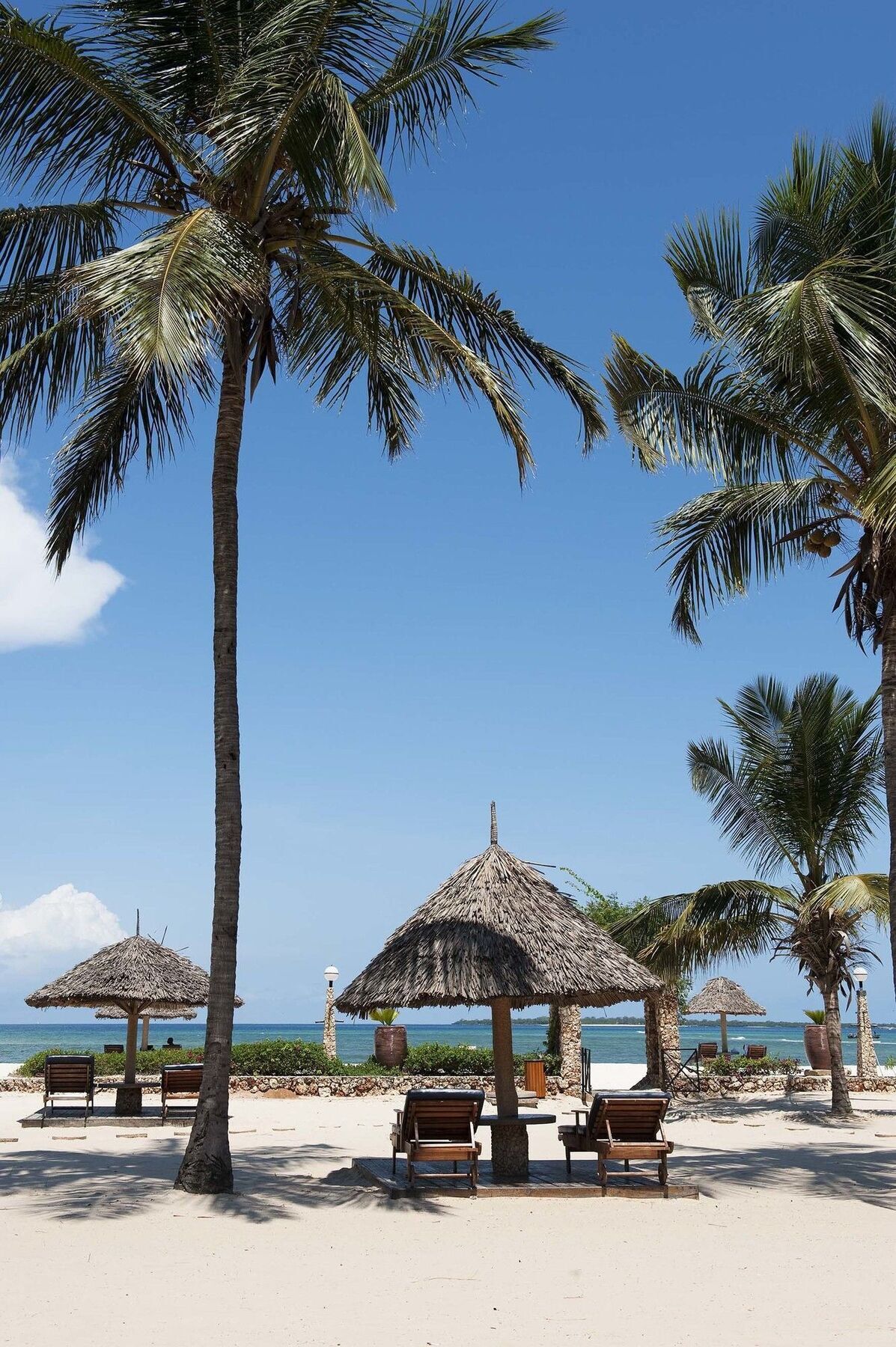 Kunduchi Beach Hotel & Resort Dar es Salaam Exterior photo
